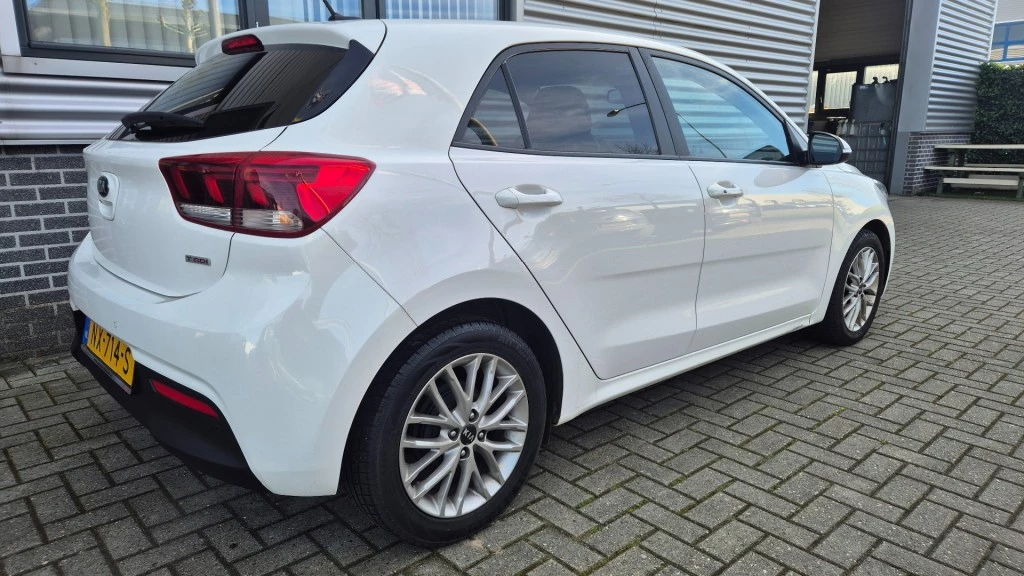 Hoofdafbeelding Kia Rio