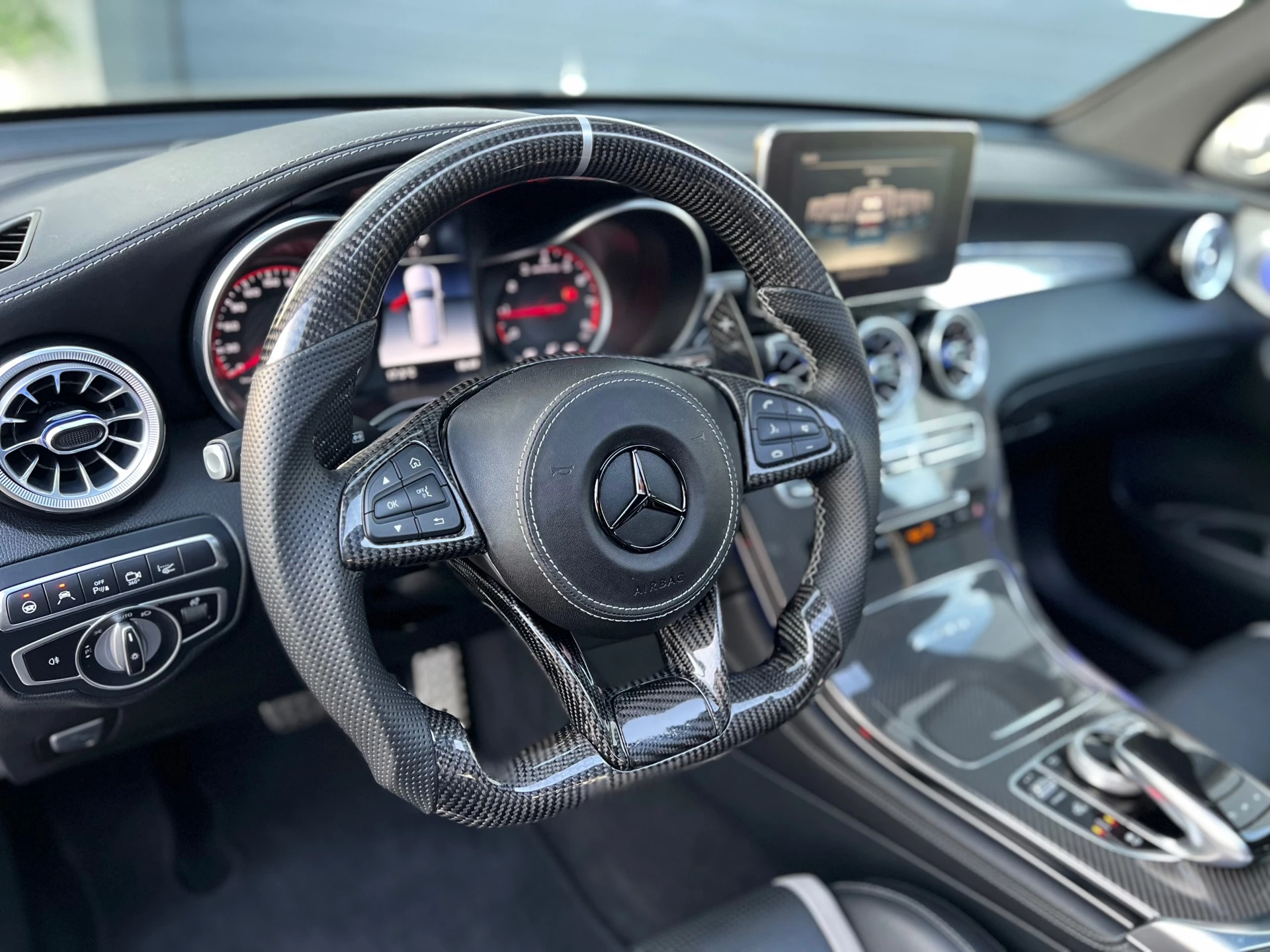 Hoofdafbeelding Mercedes-Benz GLC