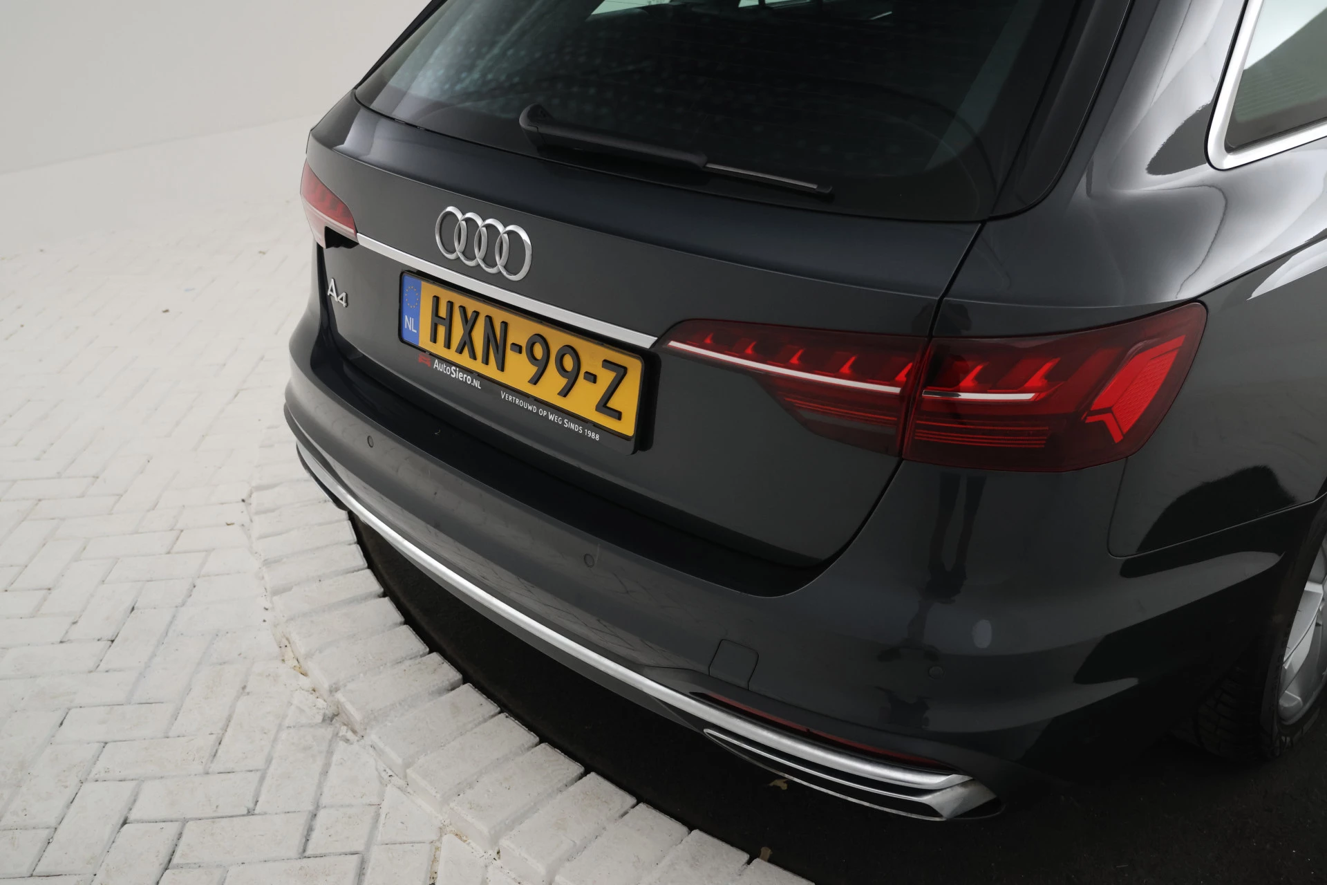 Hoofdafbeelding Audi A4