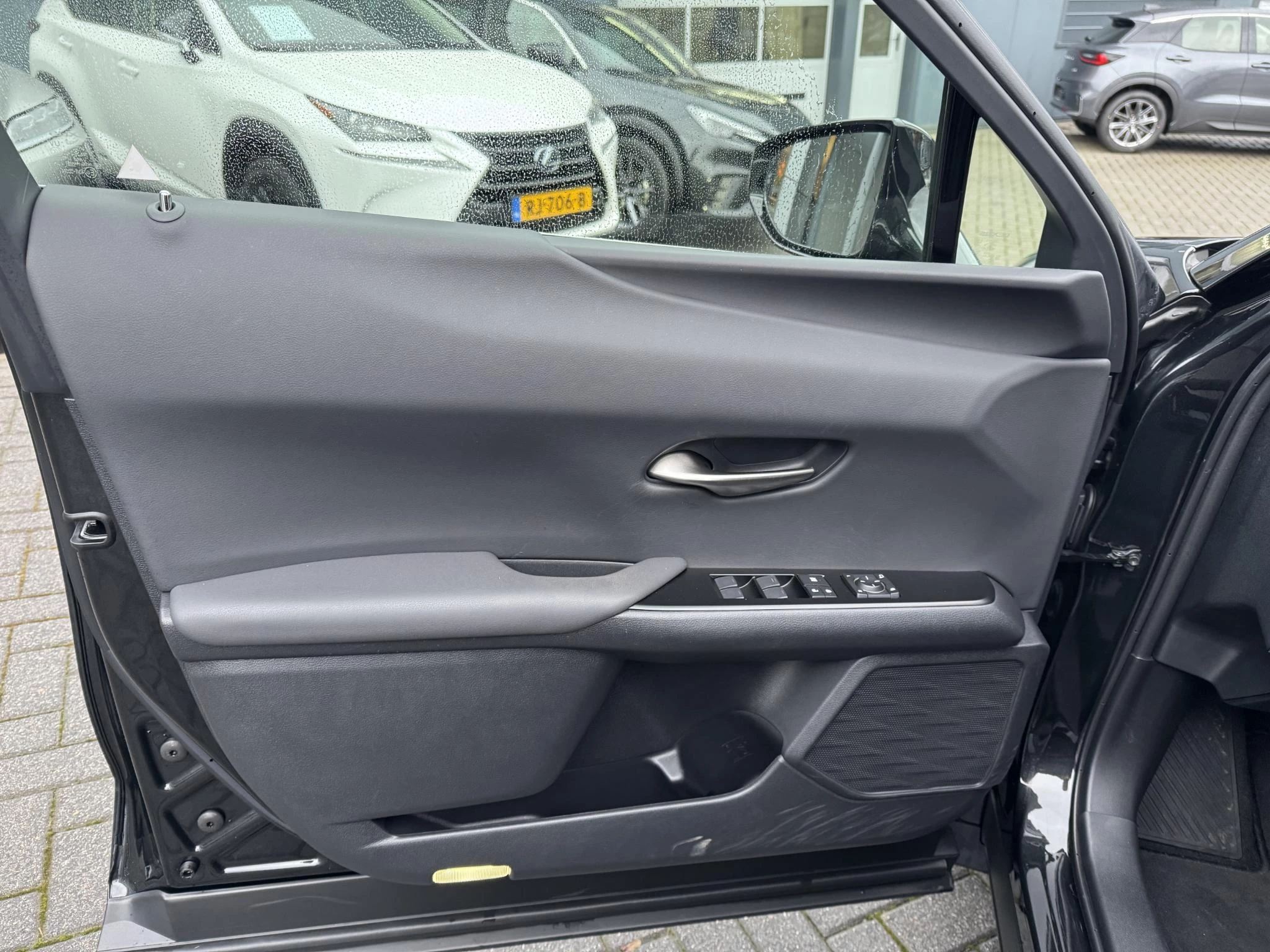 Hoofdafbeelding Lexus UX