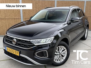 Volkswagen T-Roc 1.0 TSI Life Business Trekhaak | Stoelverwarming | Climate control | Cruise control adaptief | LED verlichting | DAB radioontvangst | Apple CarPlay/Android Auto | Achteruitrijcamera | Parkeersensoren voor en achter