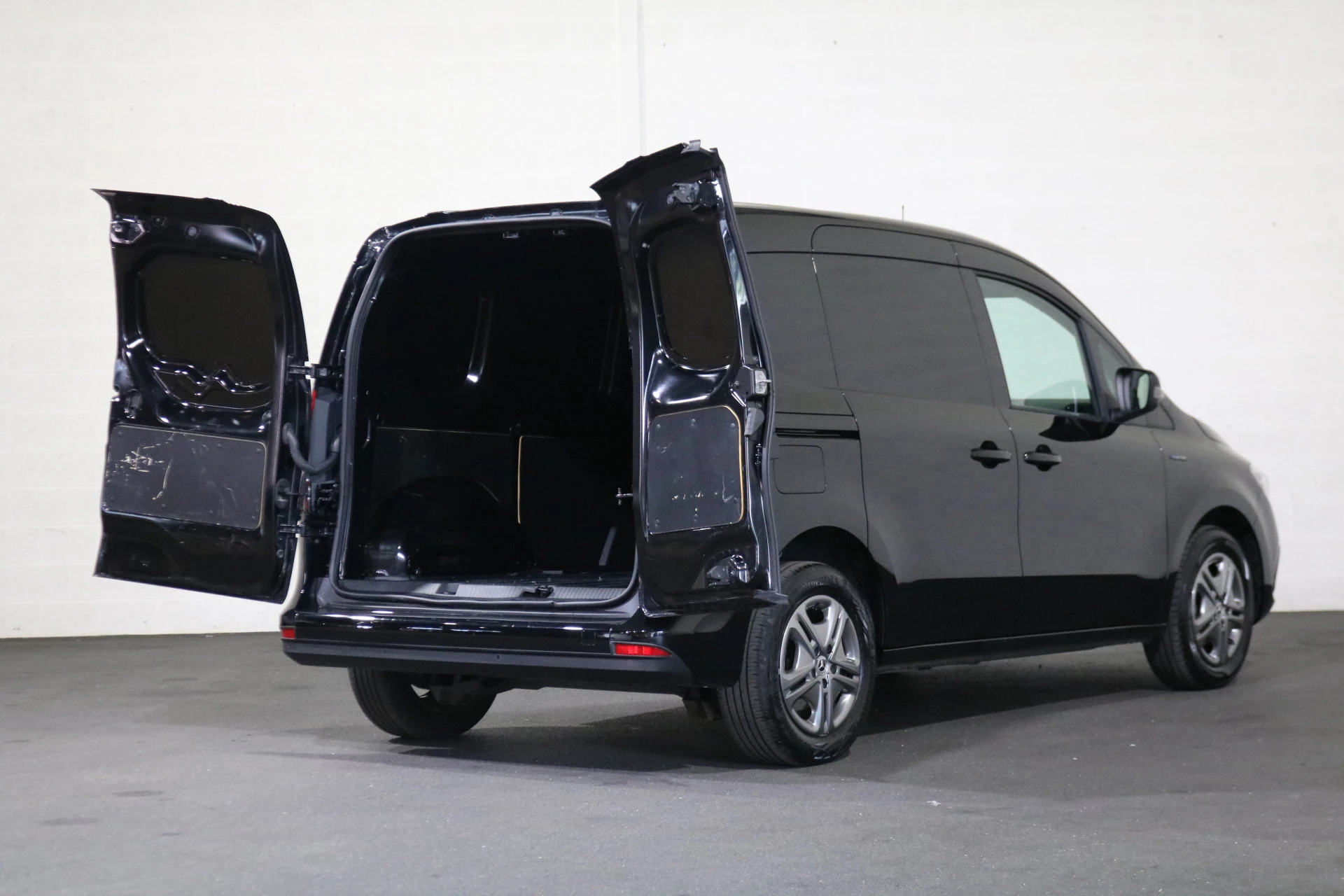 Hoofdafbeelding Mercedes-Benz eCitan