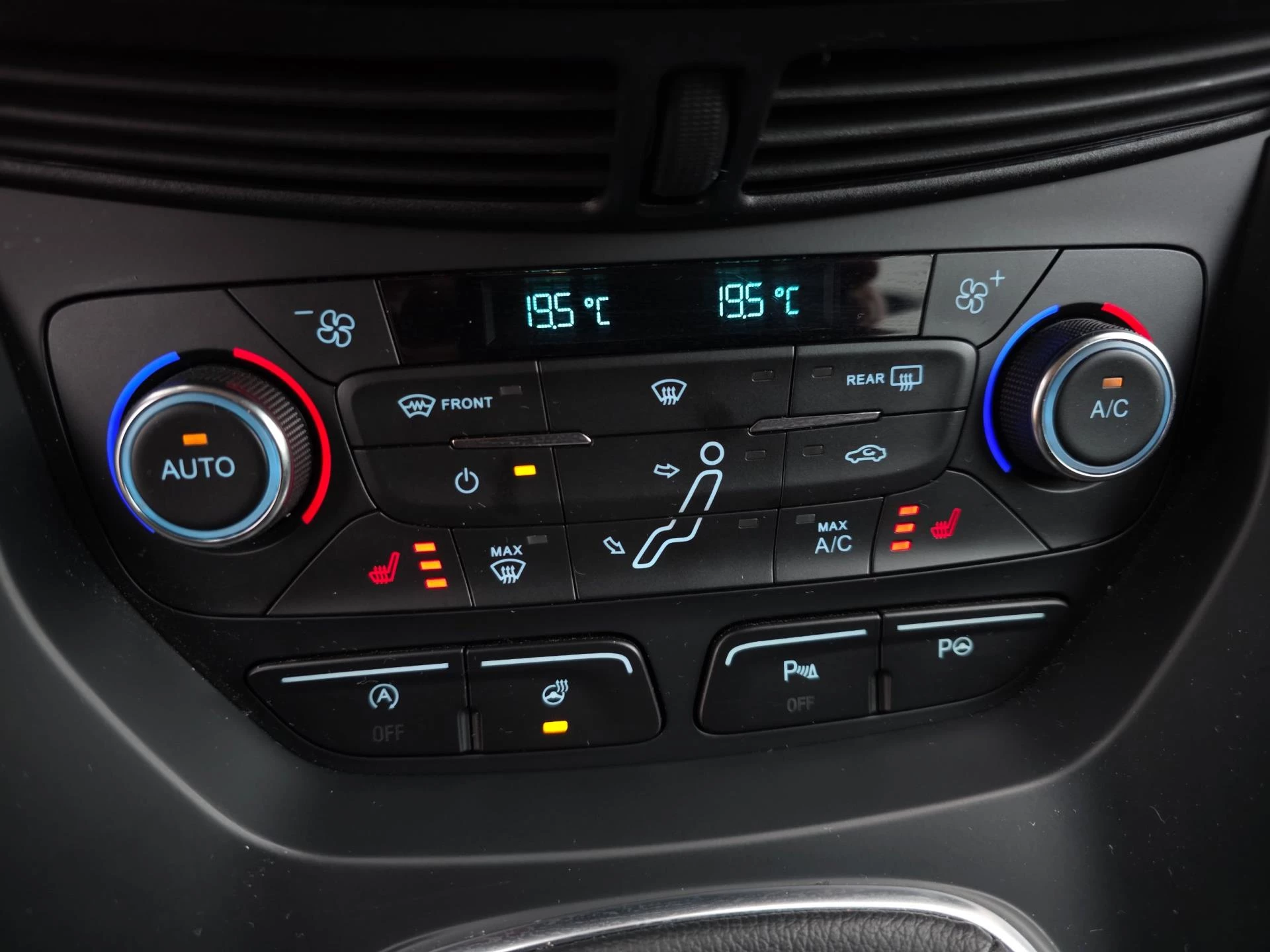 Hoofdafbeelding Ford C-MAX