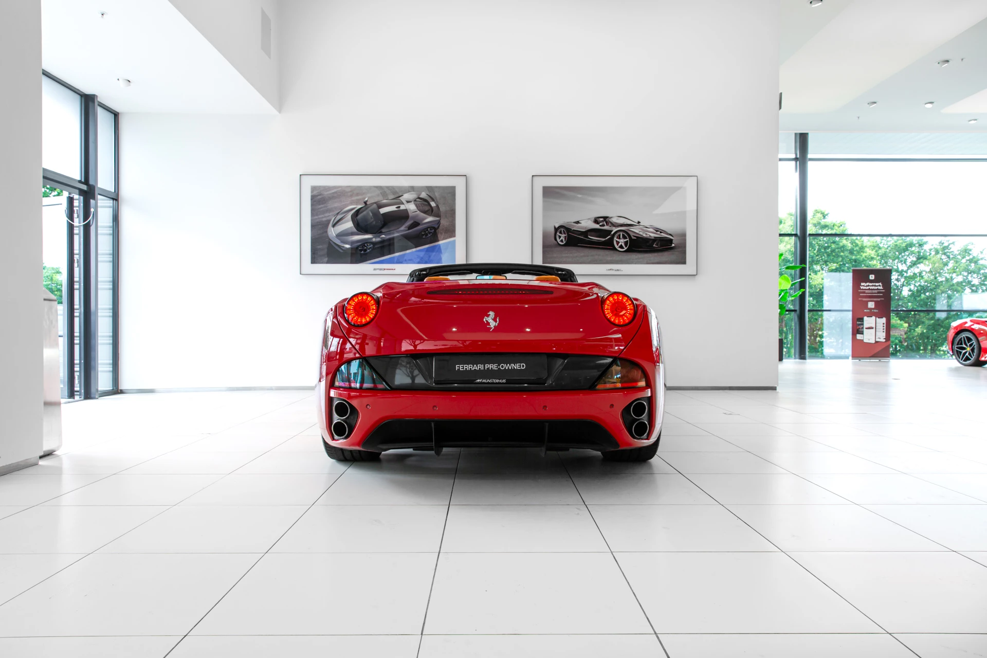 Hoofdafbeelding Ferrari California