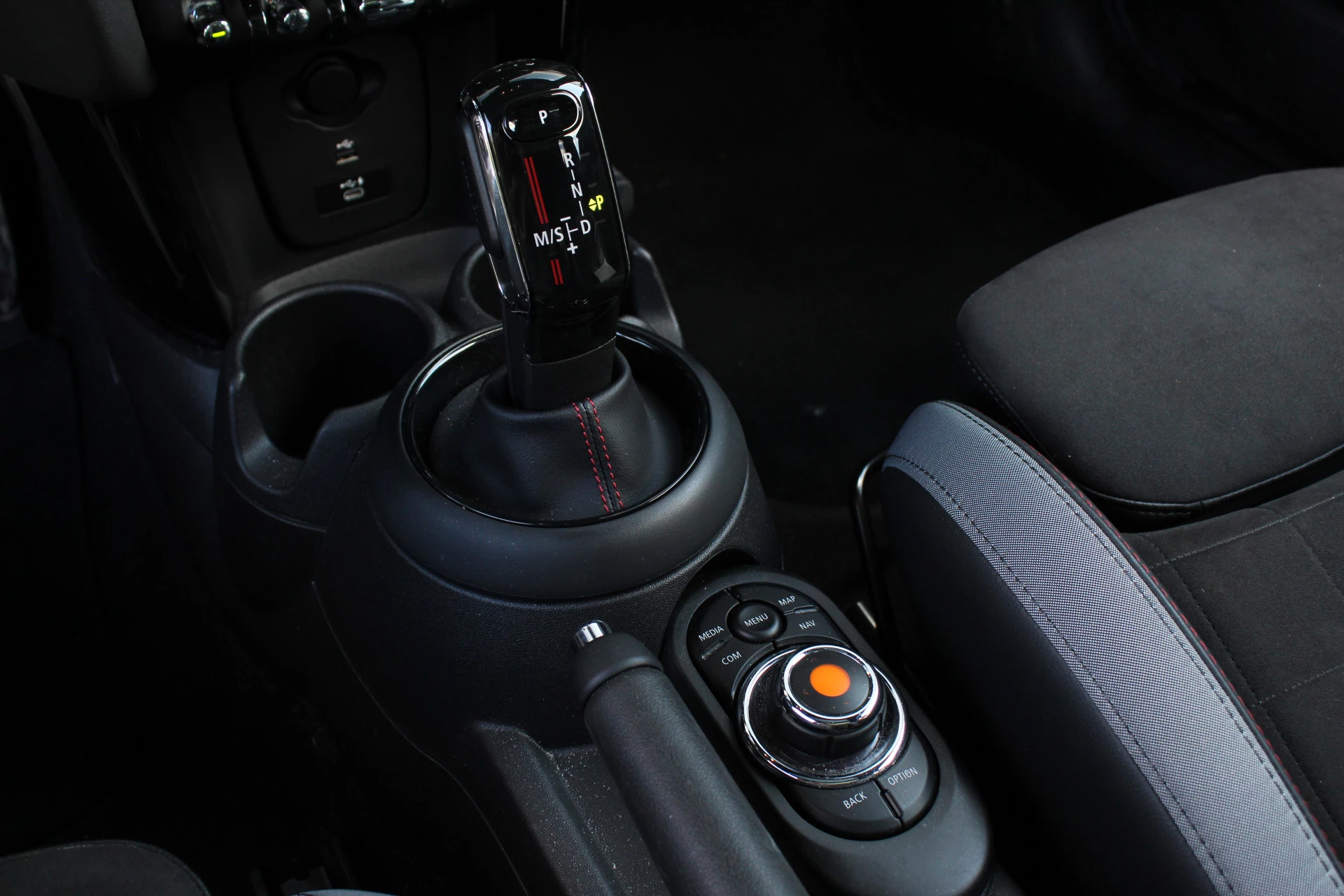 Hoofdafbeelding MINI Cooper S