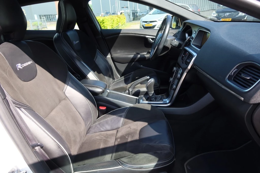 Hoofdafbeelding Volvo V40