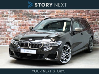 BMW 3 Serie Touring M340i xDrive High Executive M Sport Pakket Automaat / Live Cockpit Professional / Panoramadak / Driving Assistant Professional / Leder / Harman Kardon / 19 Inch /  M Adaptief onderstel / Head-Up Display / M Sportdifferentieel / Trekhaak / Achteruitrijcamera / Stoelverwarming / Shadow Line / M Sportremsysteem