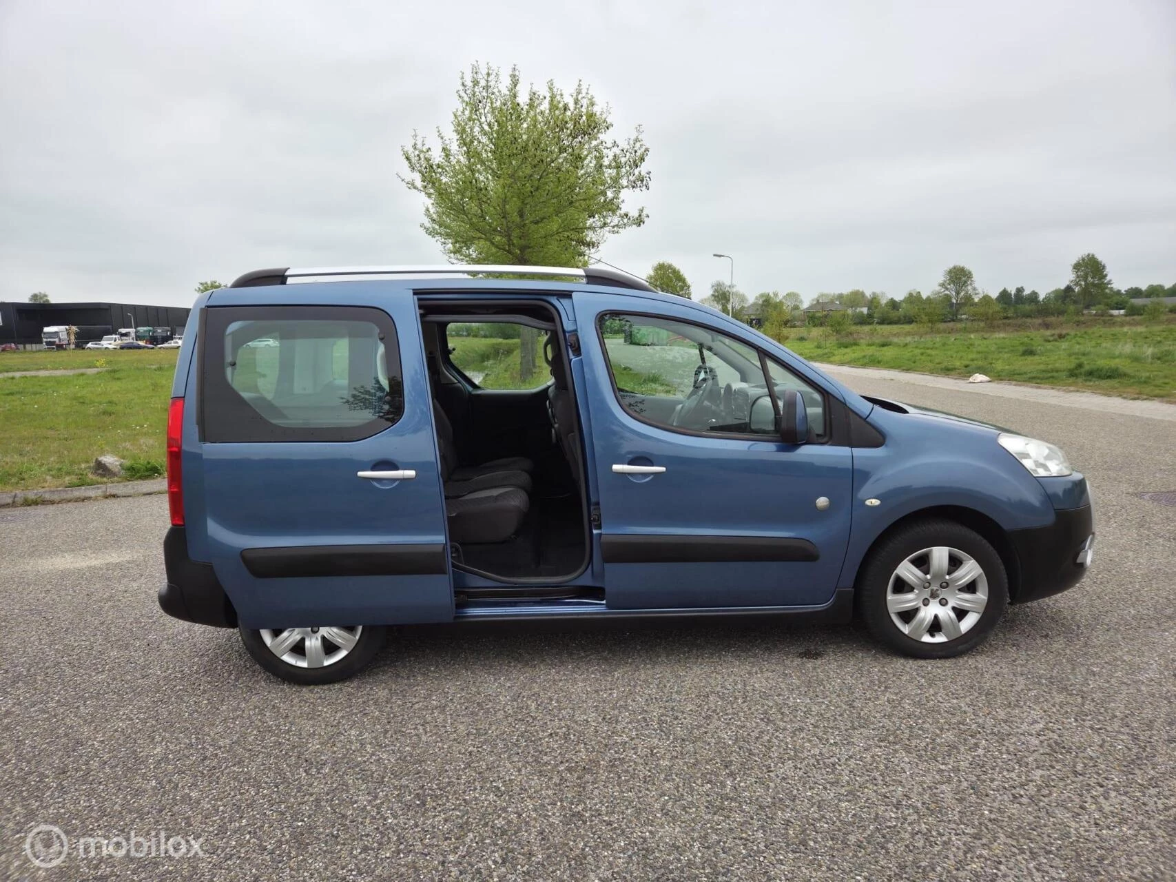 Hoofdafbeelding Peugeot Partner