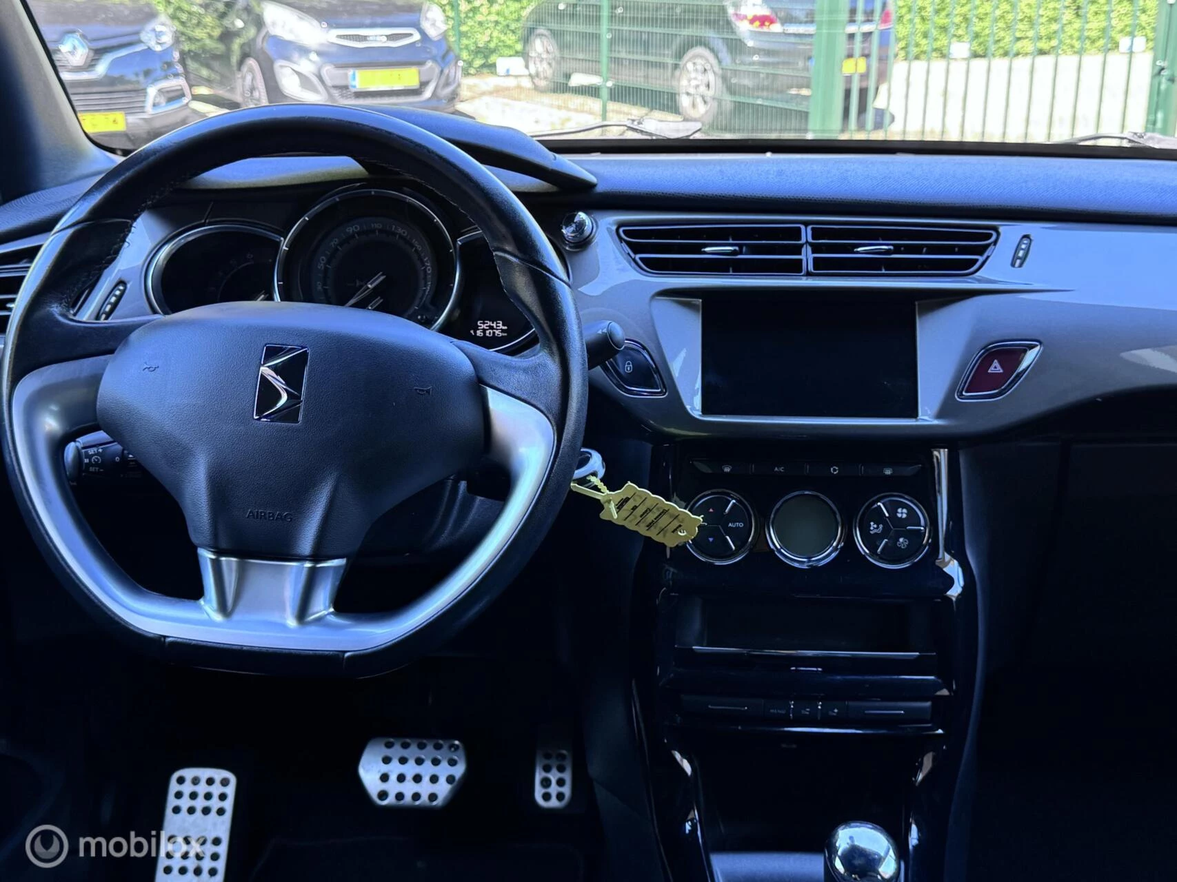 Hoofdafbeelding DS DS 3