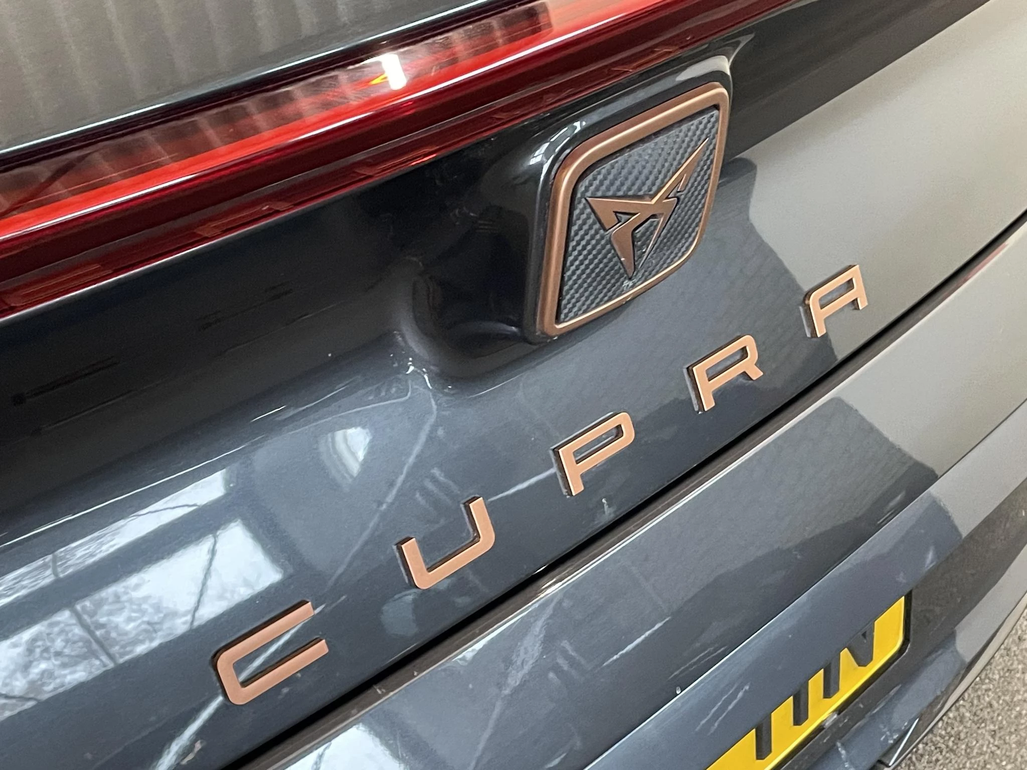 Hoofdafbeelding CUPRA Born