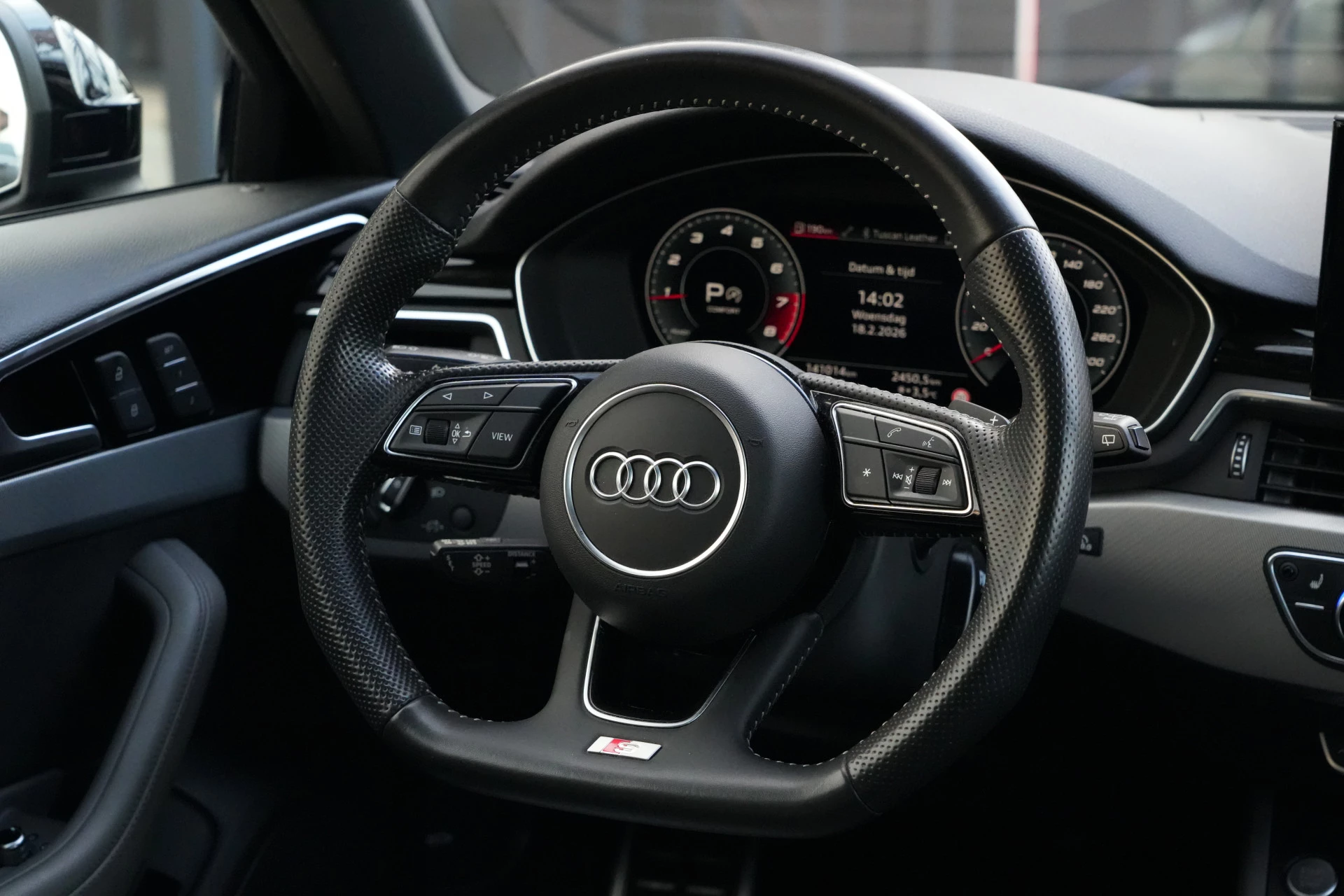 Hoofdafbeelding Audi A4