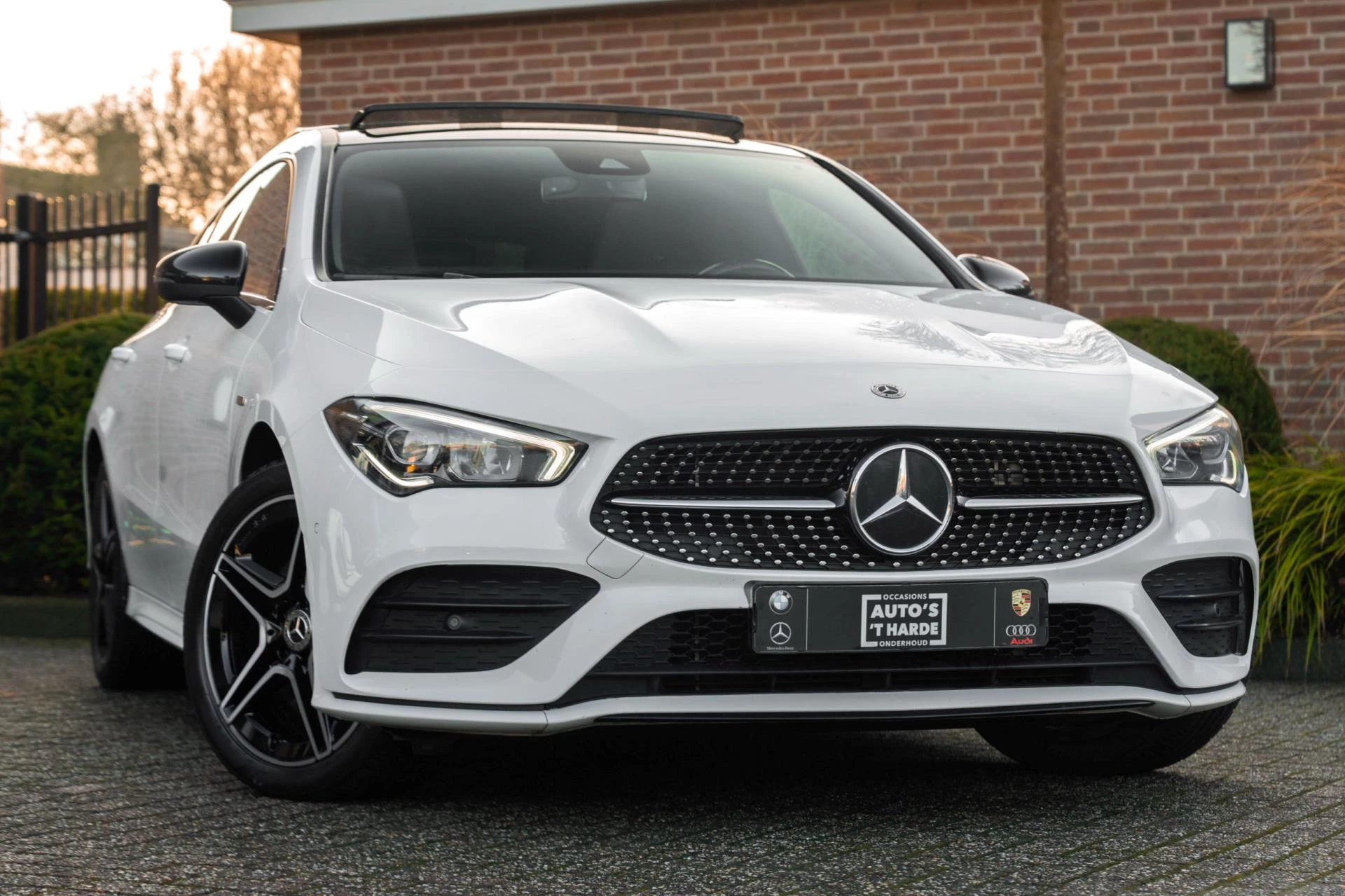 Hoofdafbeelding Mercedes-Benz CLA