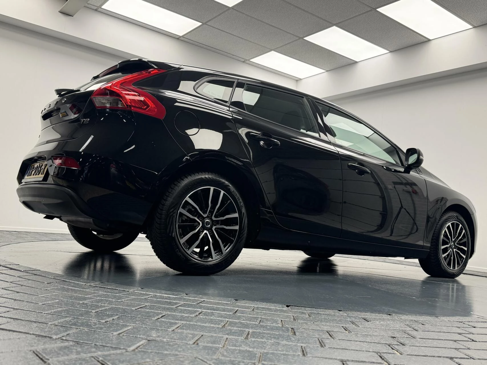 Hoofdafbeelding Volvo V40