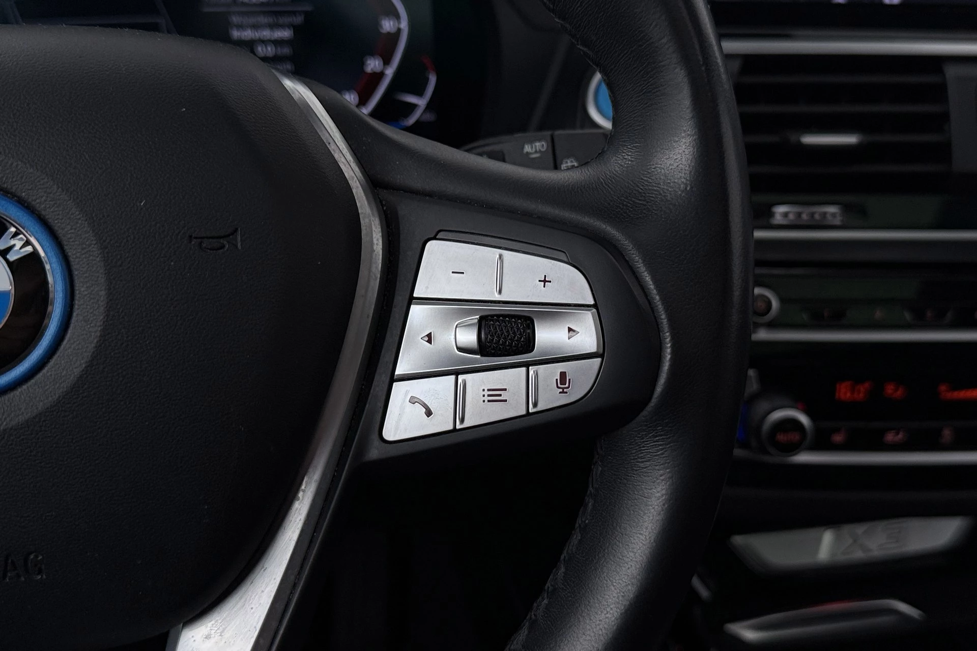 Hoofdafbeelding BMW iX3