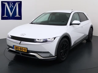 Hoofdafbeelding Hyundai IONIQ 5 Hyundai IONIQ 5 Lounge AWD 77.4 kWh  | SOH 100% RIJKLAAR! | FABRIEKSGARANTIE HYUNDAI TOT 10-2028| |STOELVERWARMING + VENTILATIE| DEALER OH. |ELEK. ACHTERKLEP| BOSE AUDIO| VOL OPTIES| ACHTERBANK VERWARMD| HEAD-UP