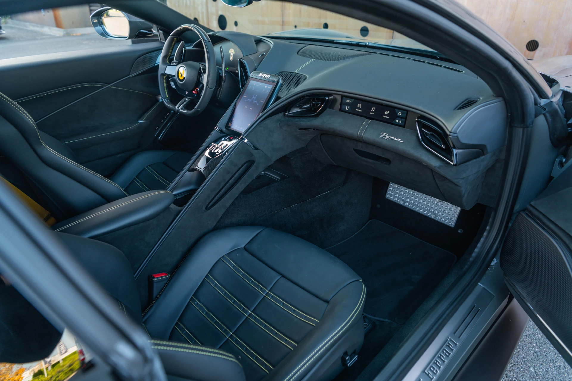 Hoofdafbeelding Ferrari Roma