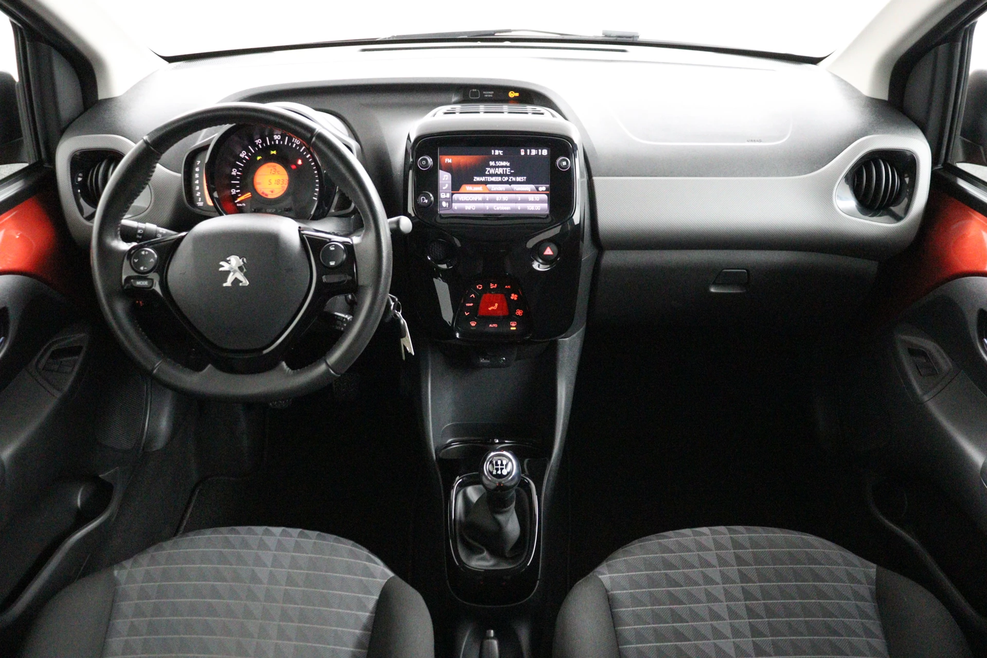 Hoofdafbeelding Peugeot 108