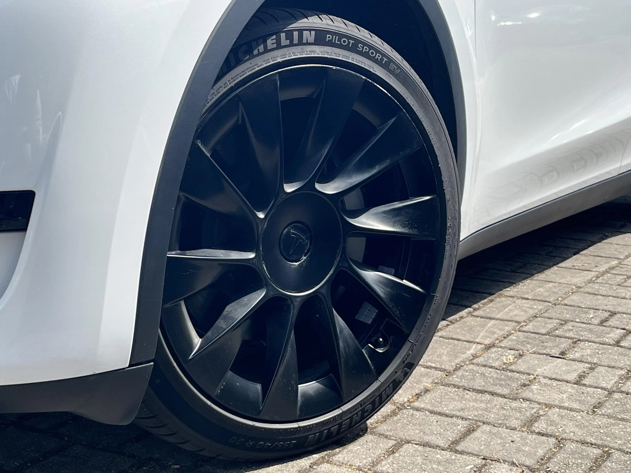 Hoofdafbeelding Tesla Model Y