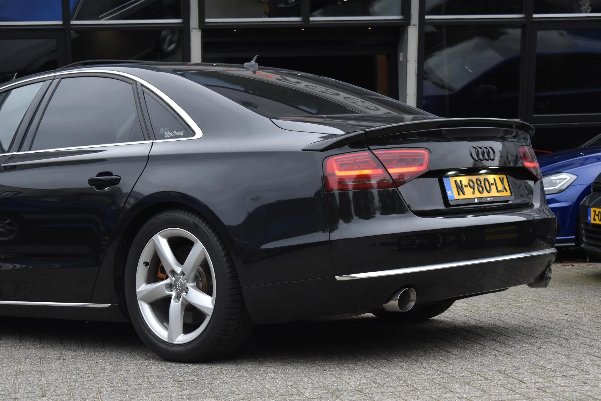 Hoofdafbeelding Audi A8