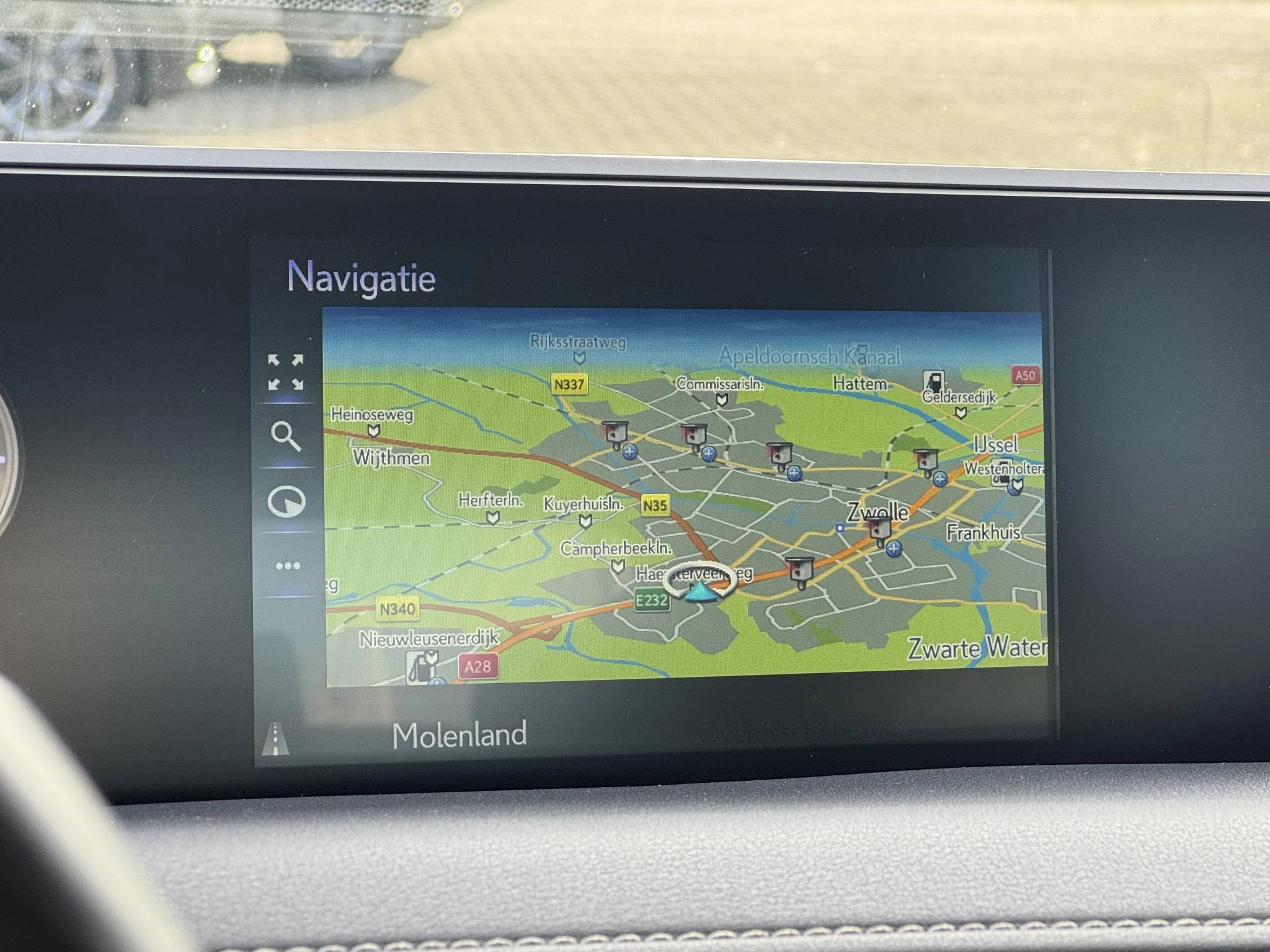 Hoofdafbeelding Lexus UX