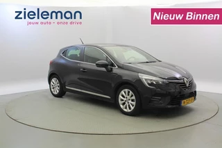 Renault Clio 1.6 E-Tech Hybrid 140 Intens - Carplay, Half Leer, Clima, LED