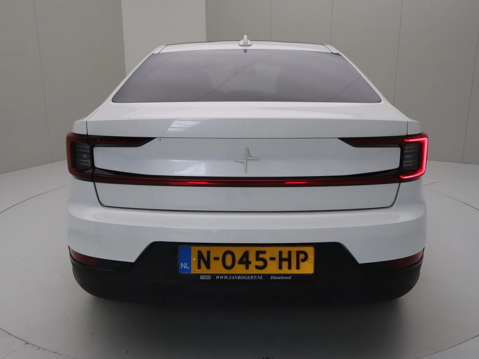 Hoofdafbeelding Polestar 2
