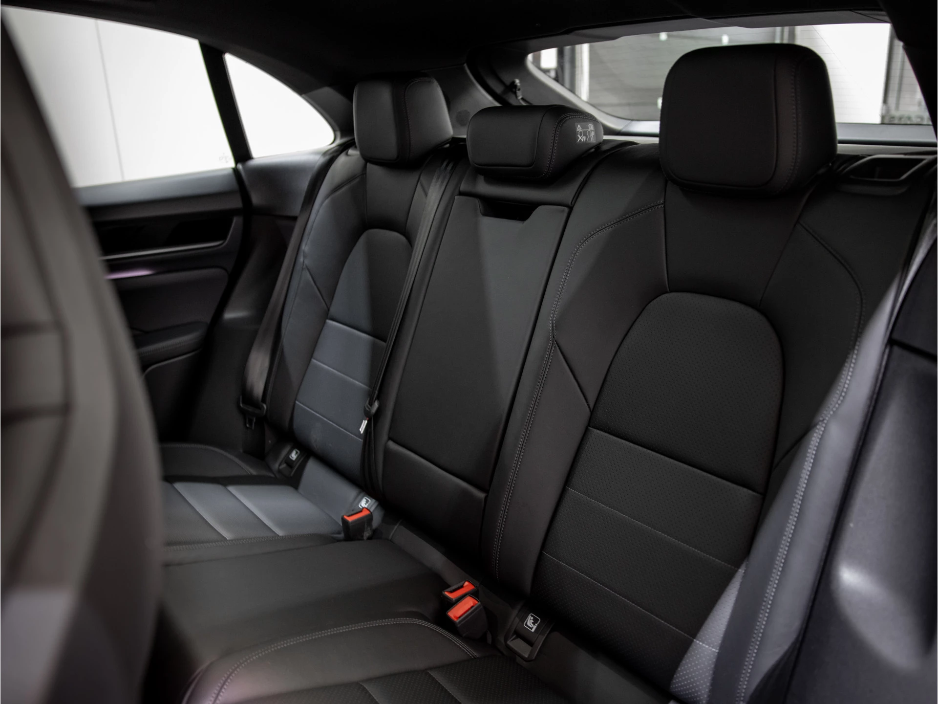 Hoofdafbeelding Porsche Macan
