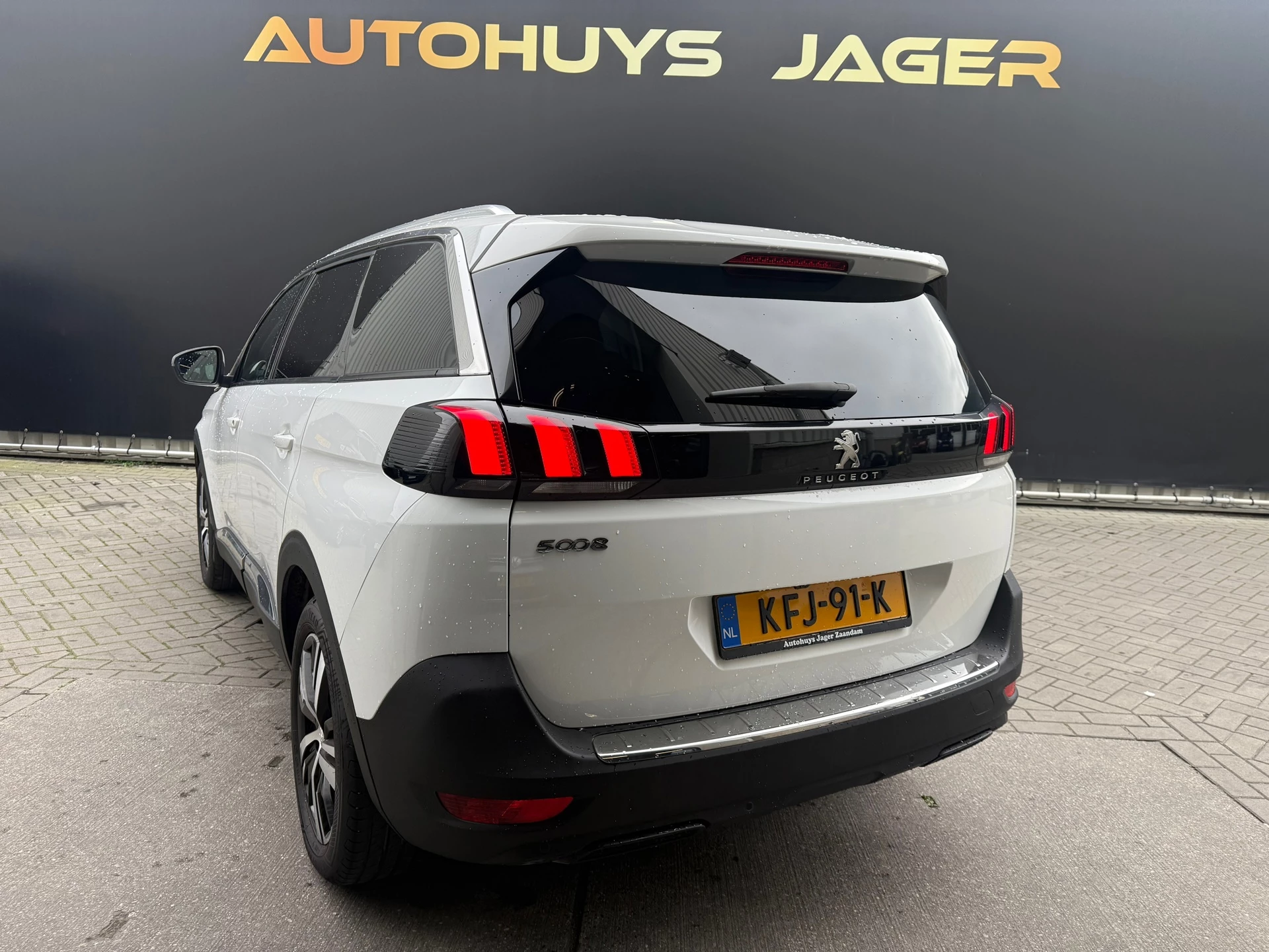 Hoofdafbeelding Peugeot 5008