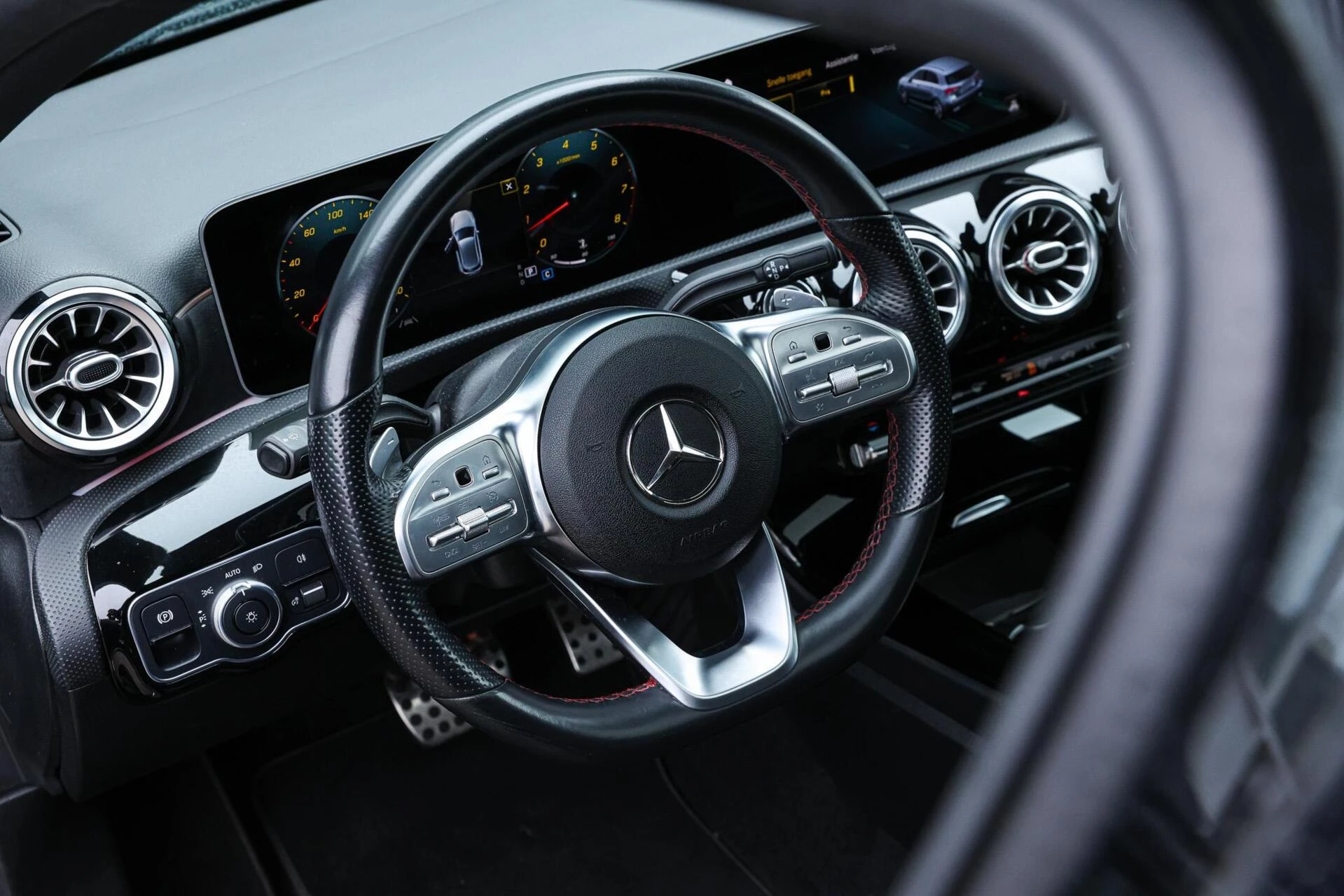 Hoofdafbeelding Mercedes-Benz A-Klasse