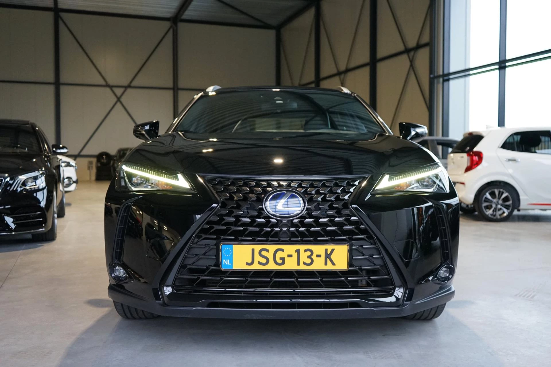 Hoofdafbeelding Lexus UX