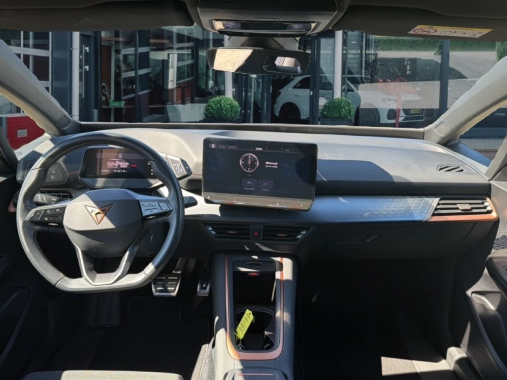 Hoofdafbeelding CUPRA Born