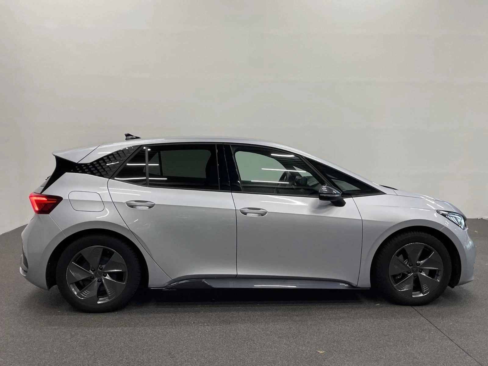 Hoofdafbeelding CUPRA Born