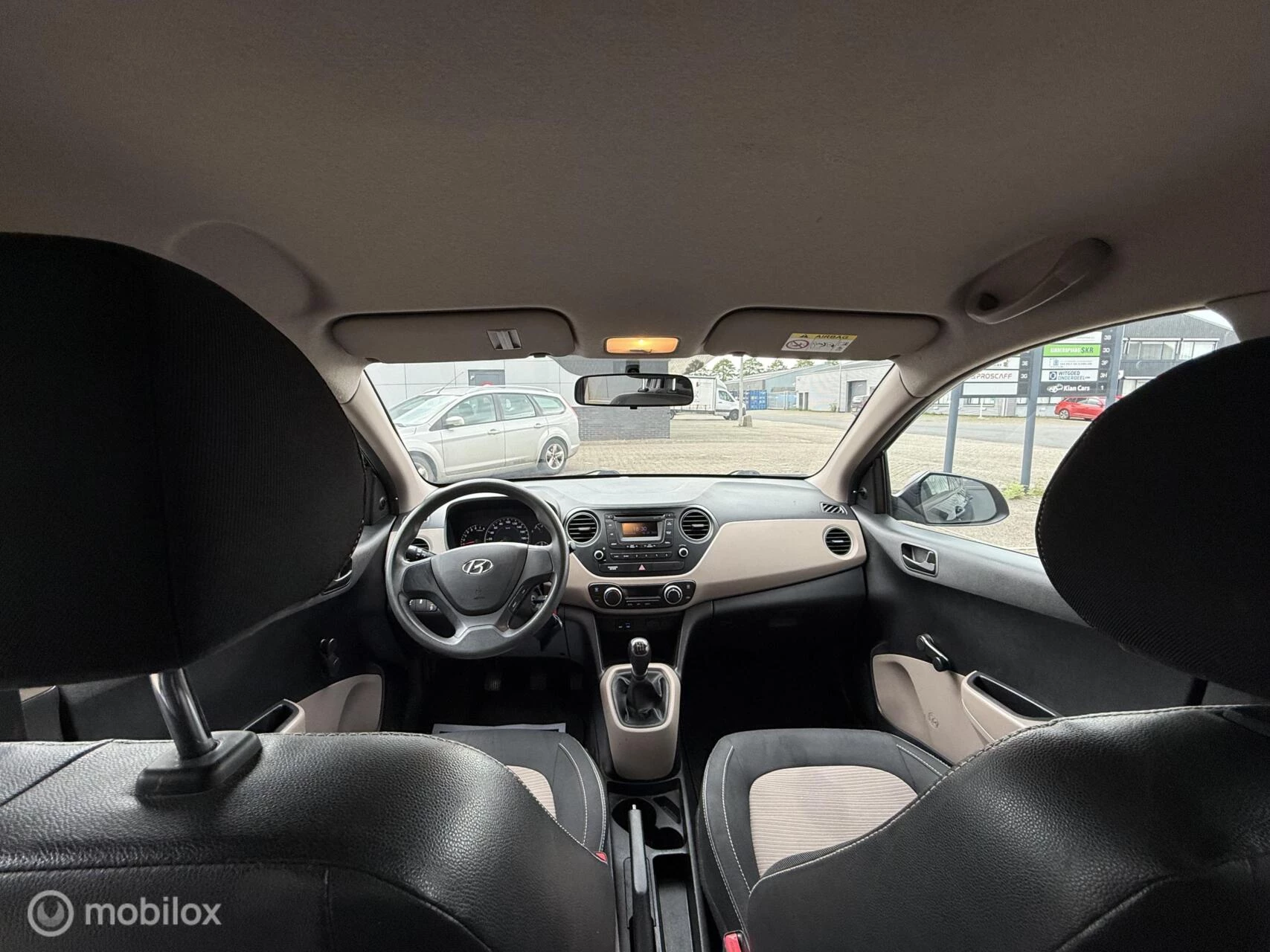 Hoofdafbeelding Hyundai i10