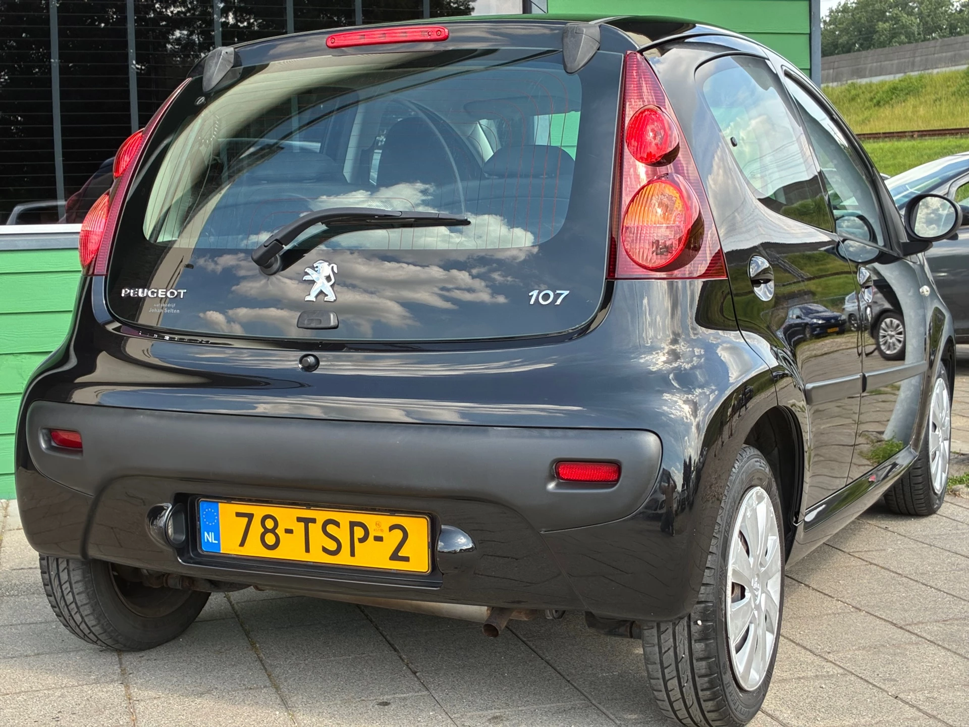 Hoofdafbeelding Peugeot 107