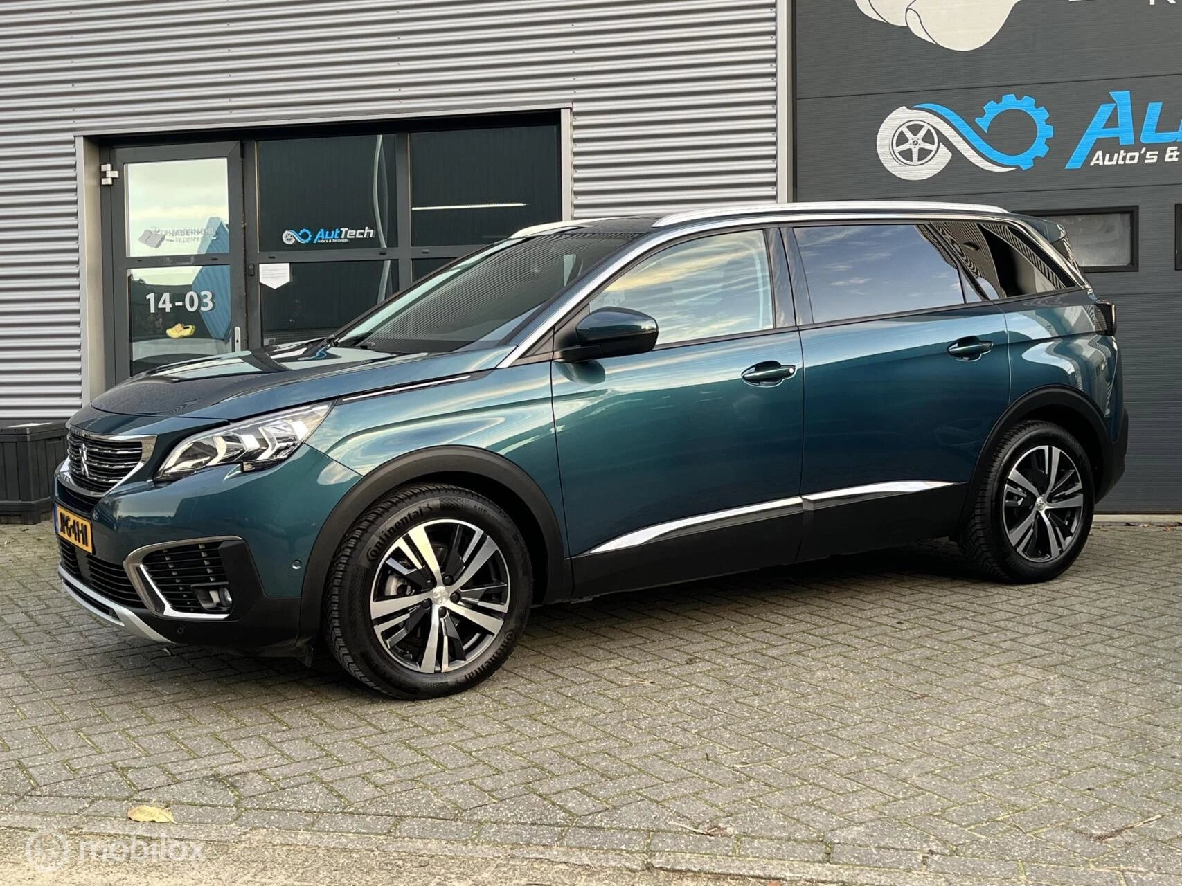 Hoofdafbeelding Peugeot 5008