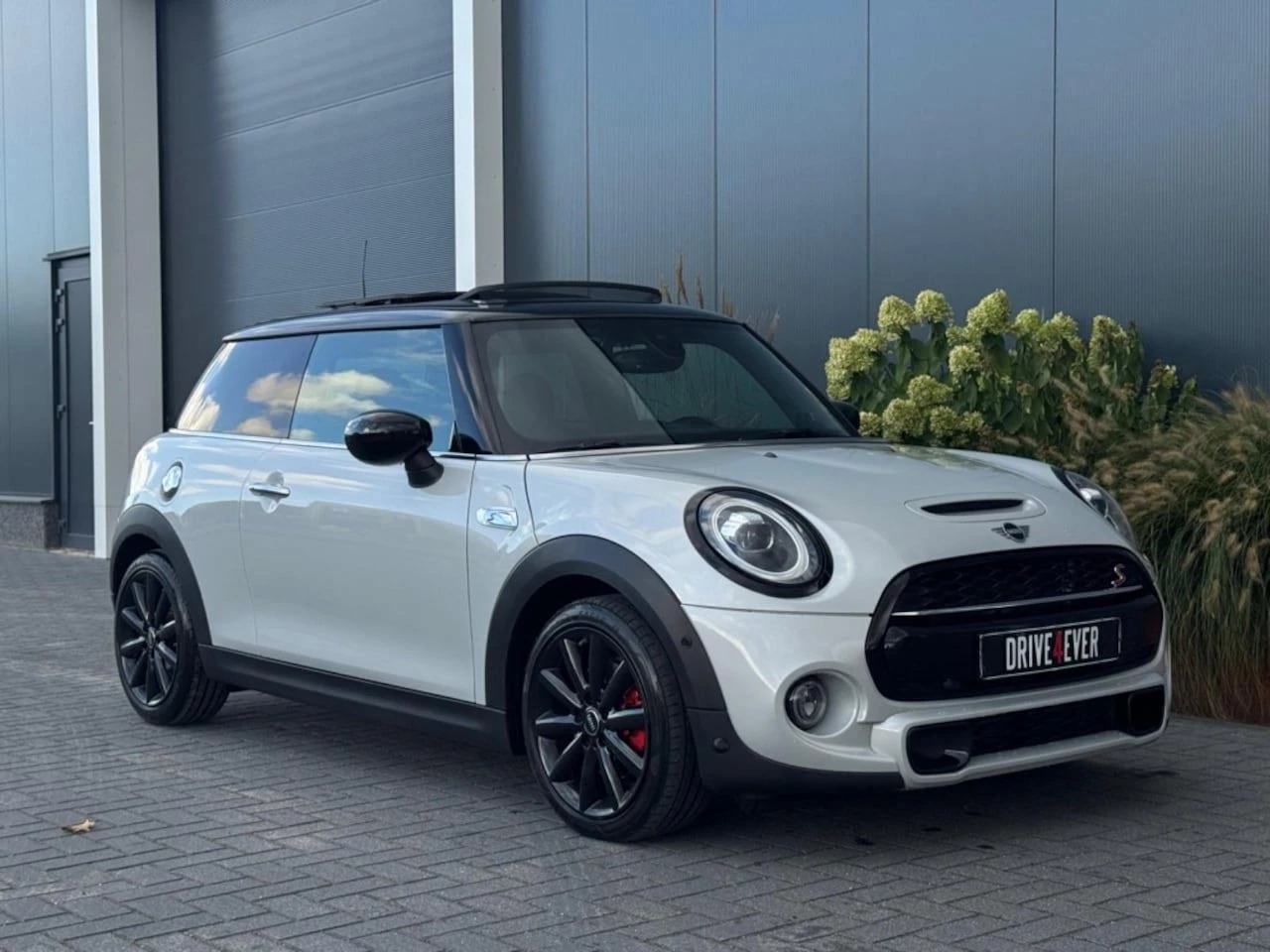 Hoofdafbeelding MINI Cooper S
