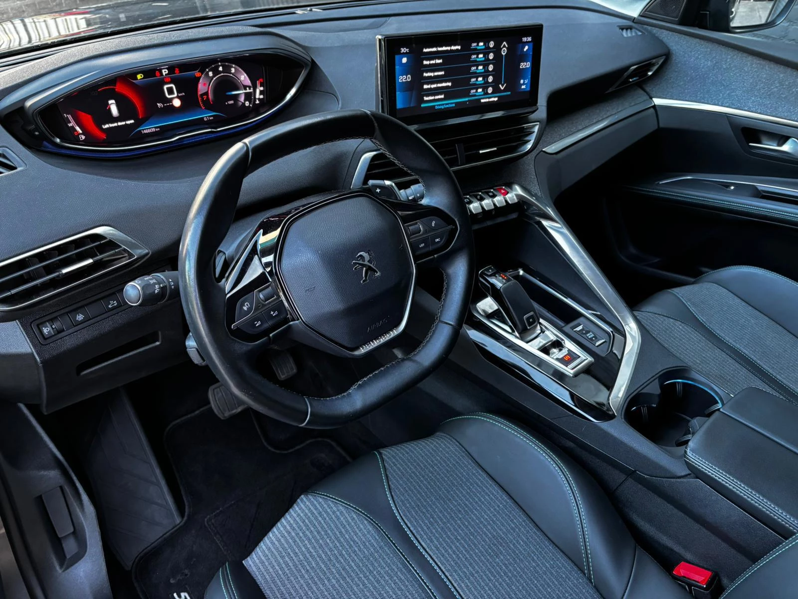 Hoofdafbeelding Peugeot 5008