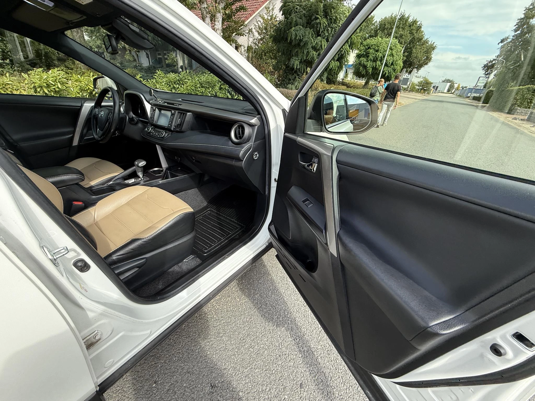 Hoofdafbeelding Toyota RAV4