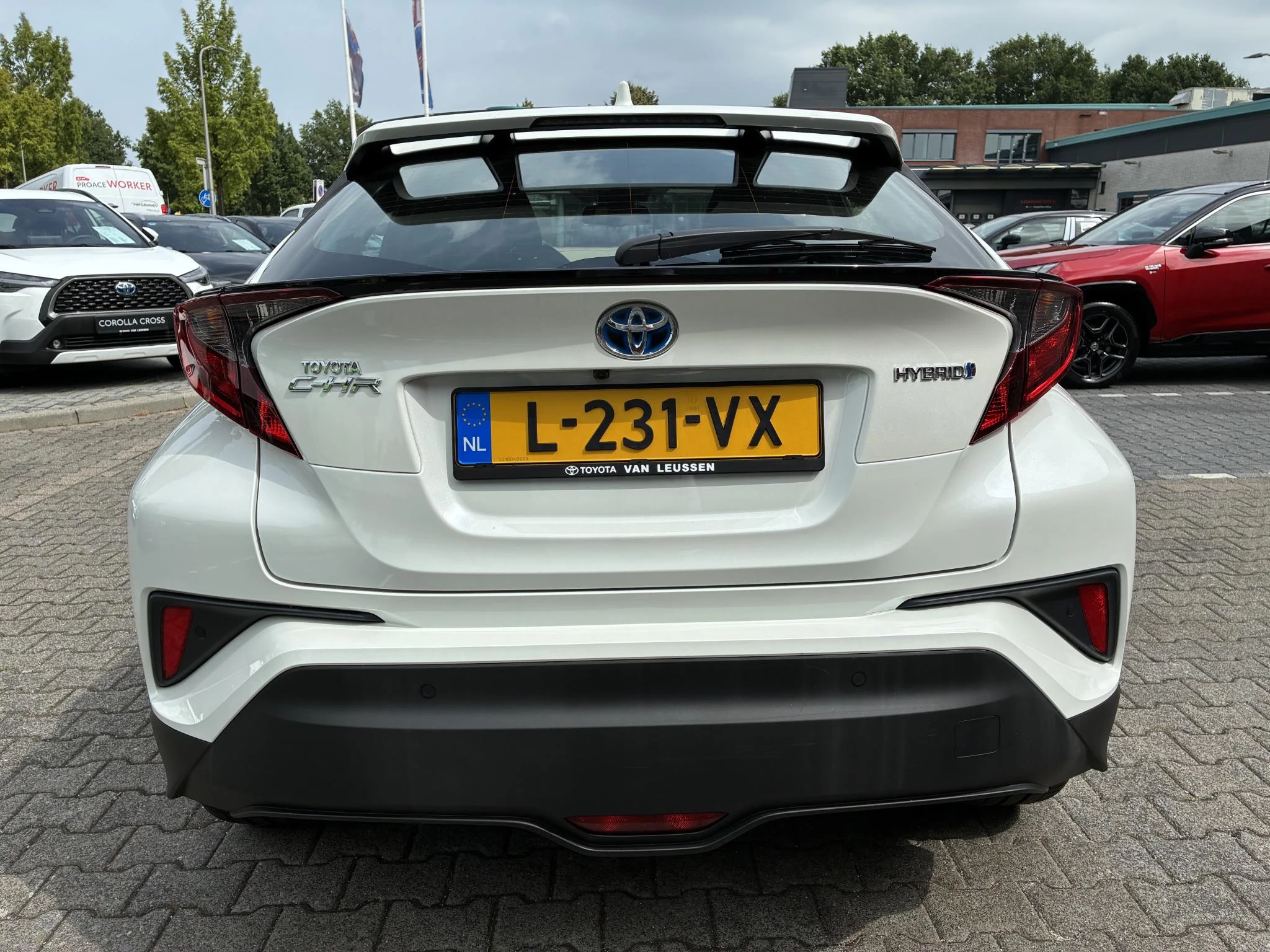 Hoofdafbeelding Toyota C-HR