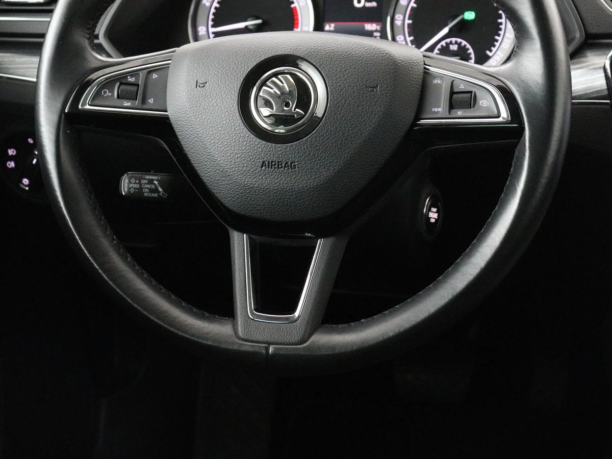 Hoofdafbeelding Škoda Superb