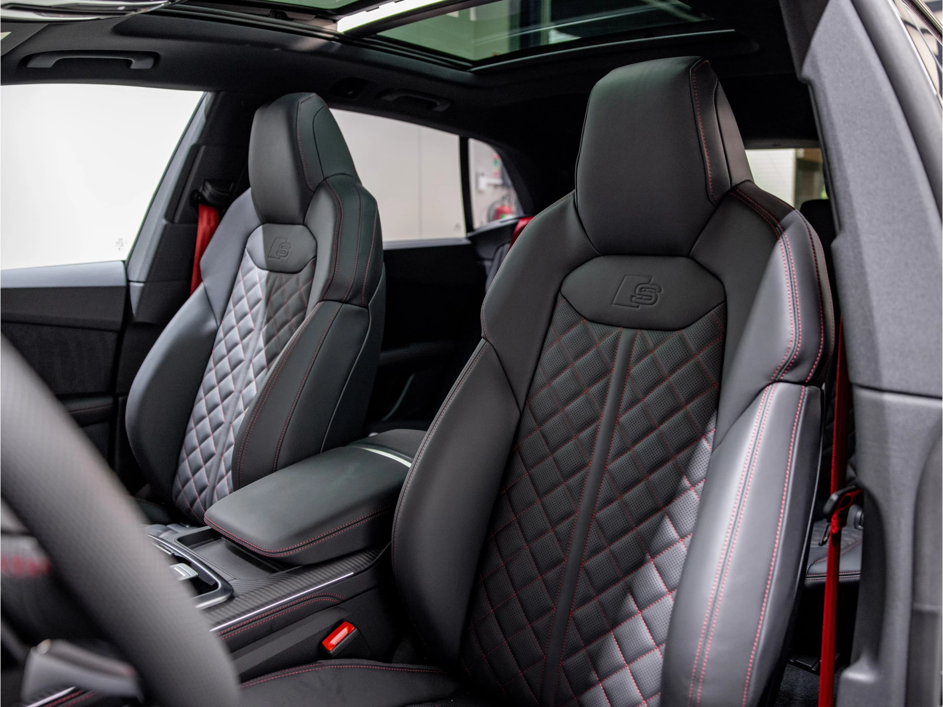 Hoofdafbeelding Audi Q8