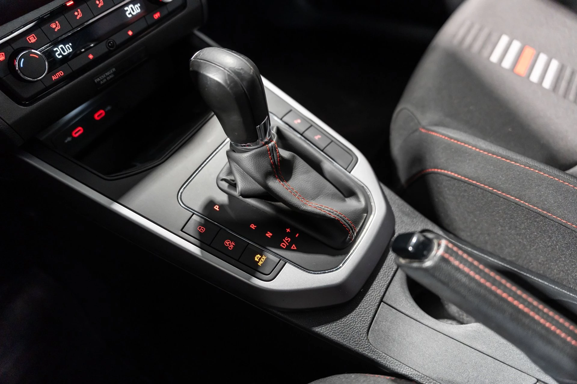 Hoofdafbeelding SEAT Arona