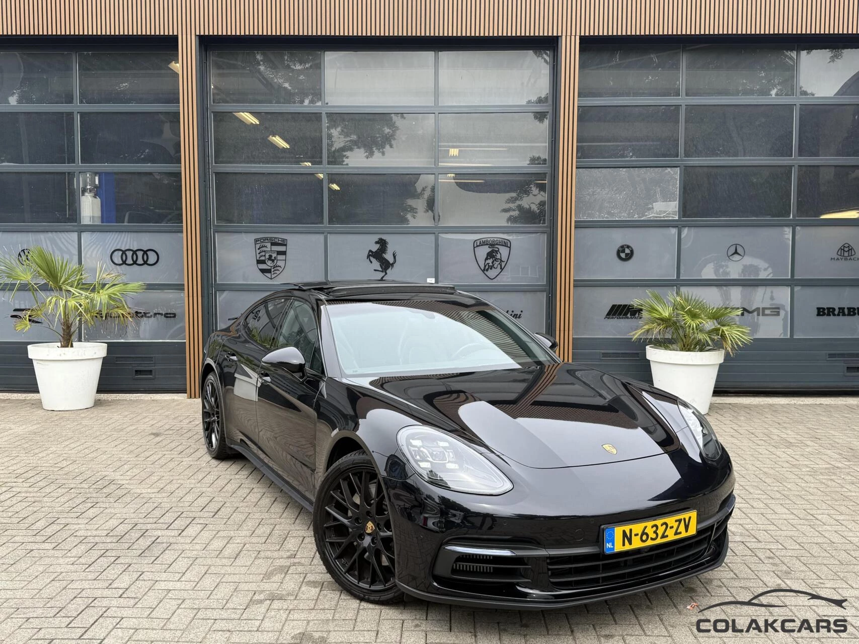 Hoofdafbeelding Porsche Panamera