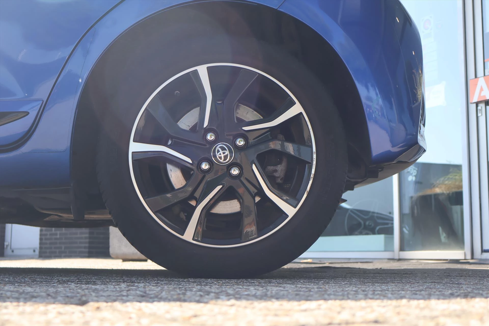 Hoofdafbeelding Toyota Yaris