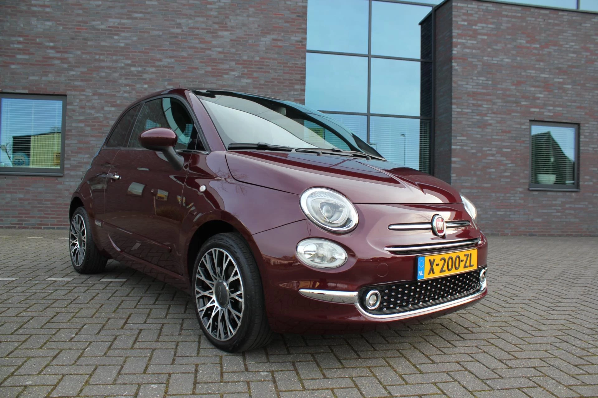 Hoofdafbeelding Fiat 500