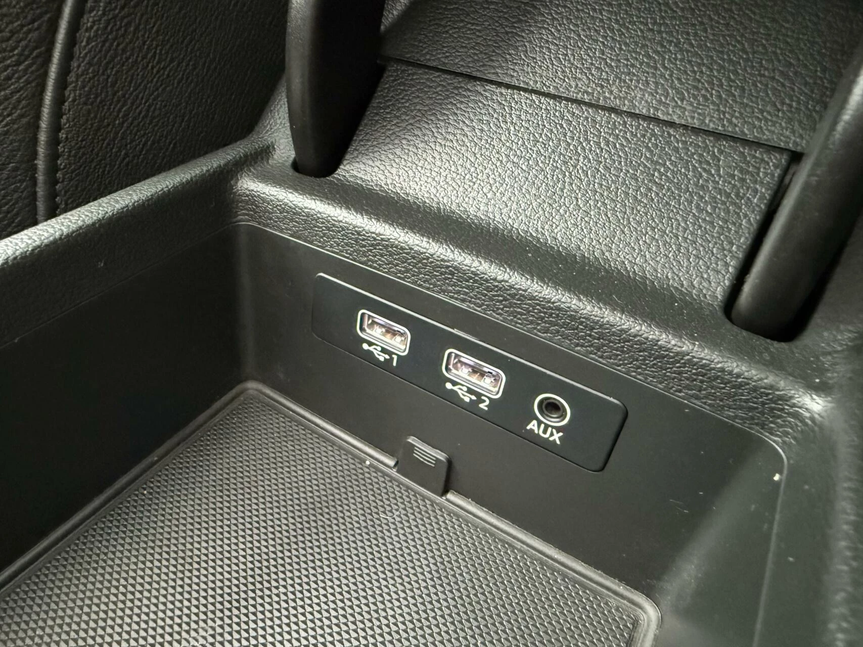 Hoofdafbeelding Audi S4