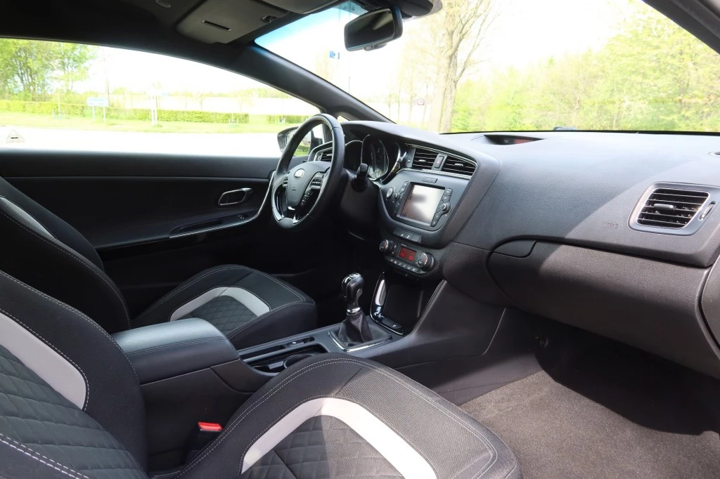 Hoofdafbeelding Kia ProCeed