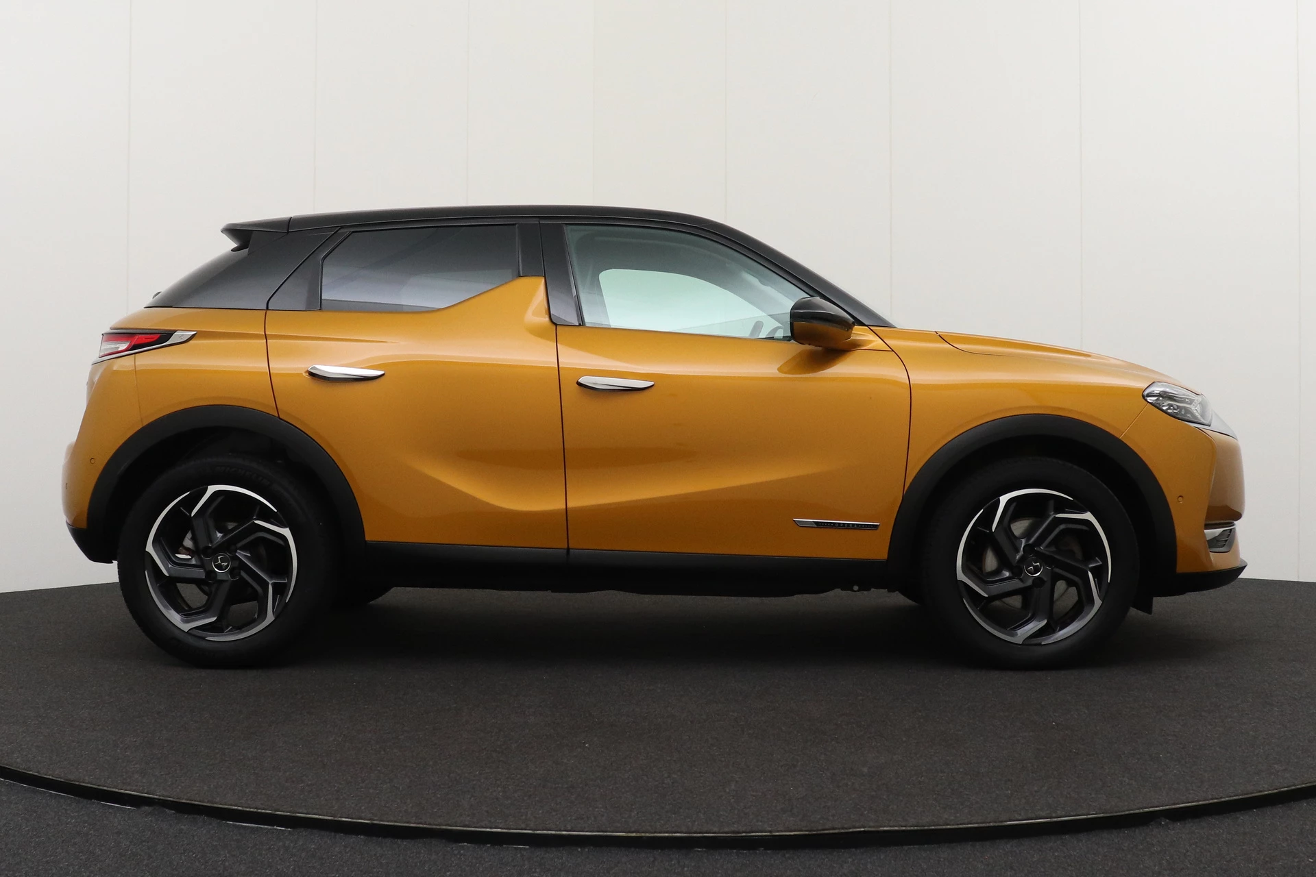 Hoofdafbeelding DS DS 3