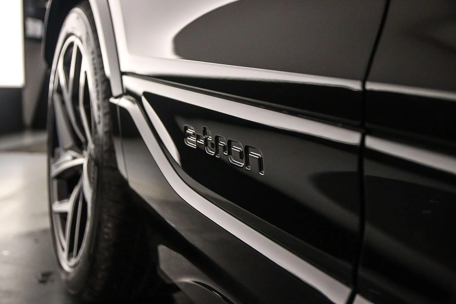 Hoofdafbeelding Audi Q6 e-tron