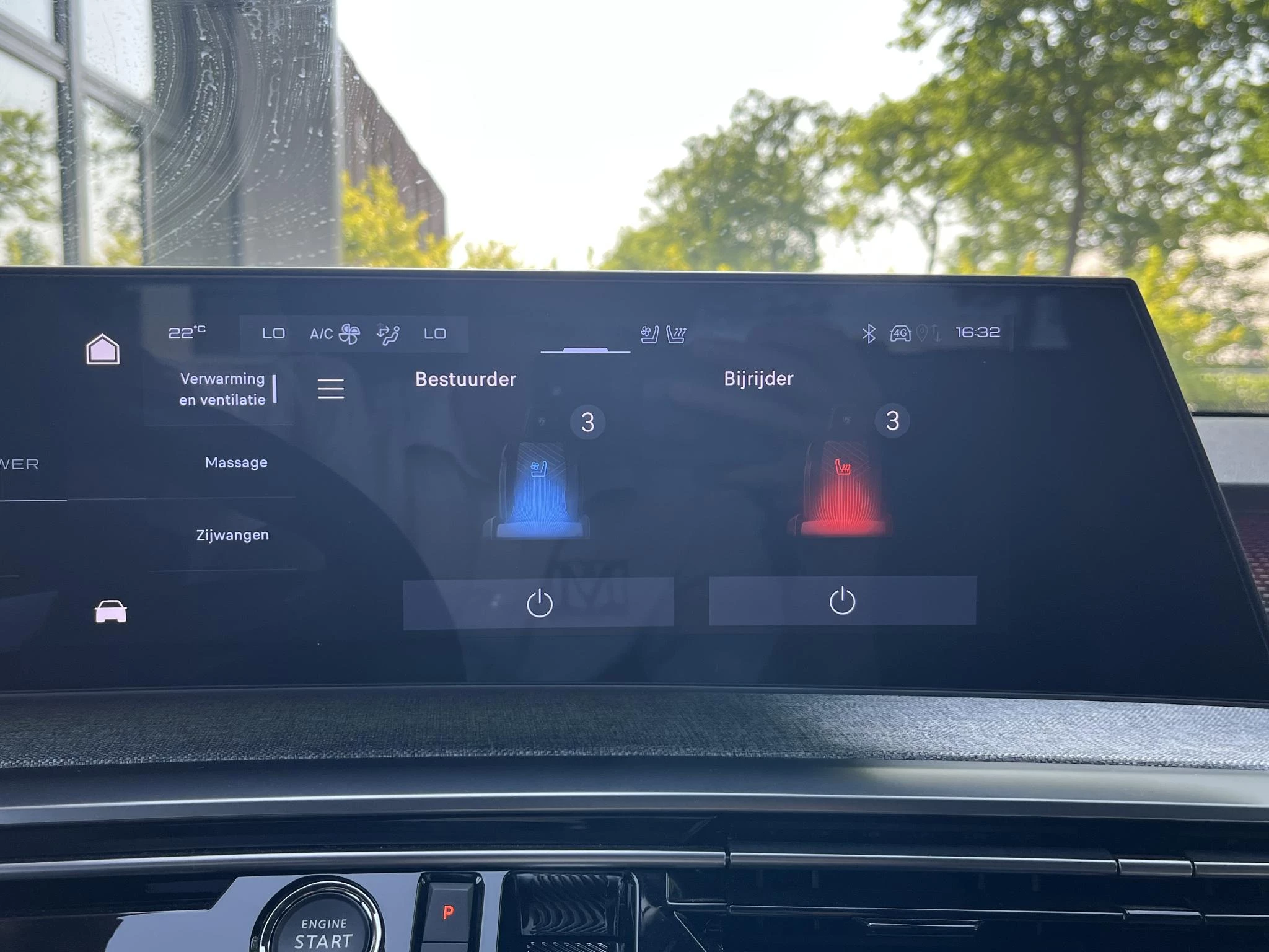 Hoofdafbeelding Peugeot e-5008